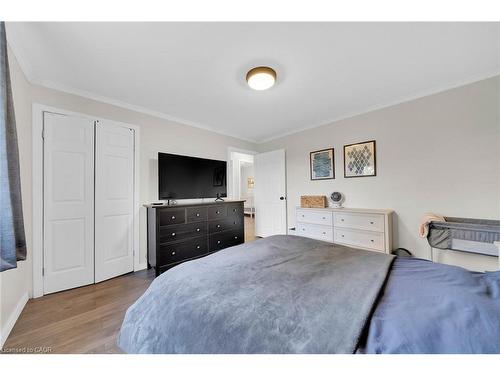 1073 Concession 6 Woodhouse Road, Simcoe, ON - Indoor Photo Showing Bedroom