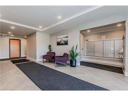 104-15 Prince Albert Boulevard, Kitchener, ON - Indoor Photo Showing Other Room