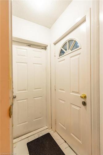 Main-690 Elgin Street N, Cambridge, ON - Indoor Photo Showing Other Room