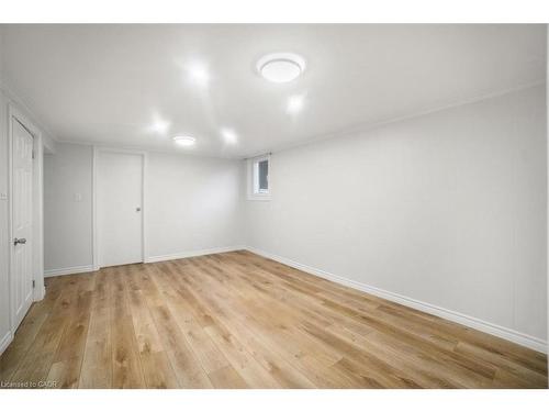 418 Norrie Crescent, Burlington, ON - Indoor Photo Showing Other Room