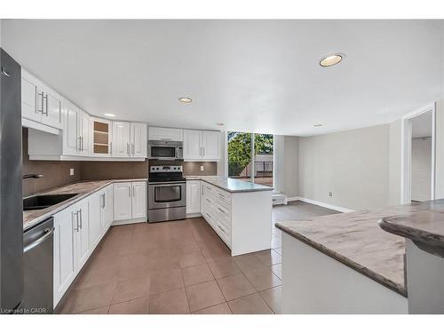 Ph1-150 Wilson Street W, Ancaster, ON - Indoor Photo Showing Kitchen