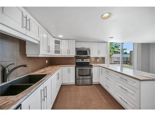 Ph1-150 Wilson Street W, Ancaster, ON - Indoor Photo Showing Kitchen With Double Sink