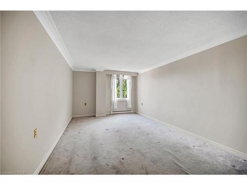 Ph1-150 Wilson Street W, Ancaster, ON - Indoor Photo Showing Other Room