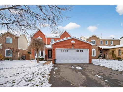 71 Royaledge Way, Hamilton, ON - Outdoor With Facade