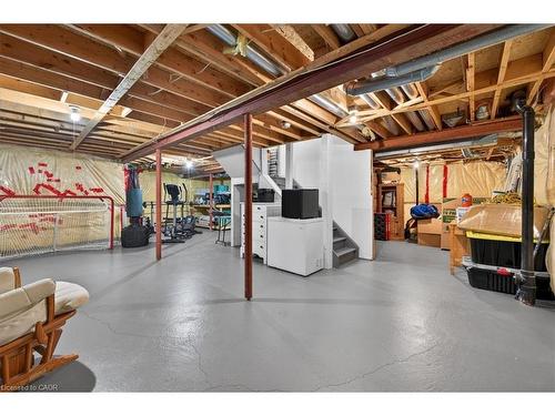 71 Royaledge Way, Hamilton, ON - Indoor Photo Showing Basement