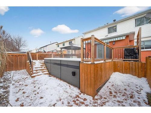 71 Royaledge Way, Hamilton, ON - Outdoor