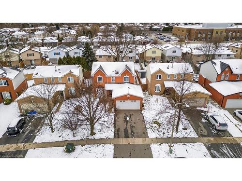 71 Royaledge Way, Hamilton, ON - Outdoor