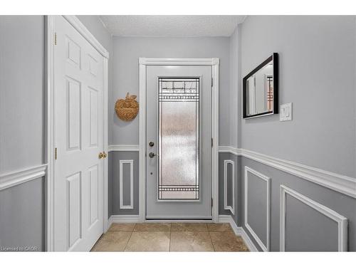 71 Royaledge Way, Hamilton, ON - Indoor Photo Showing Other Room