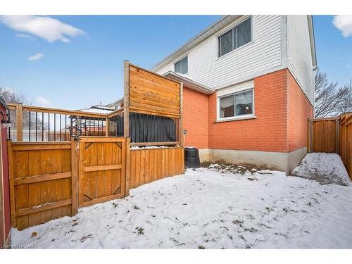 71 Royaledge Way, Hamilton, ON - Outdoor With Exterior