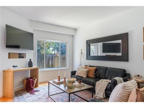 4-10 Liddycoat Lane, Hamilton, ON - Indoor Photo Showing Living Room