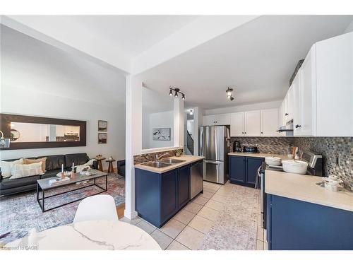 4-10 Liddycoat Lane, Hamilton, ON - Indoor Photo Showing Other Room