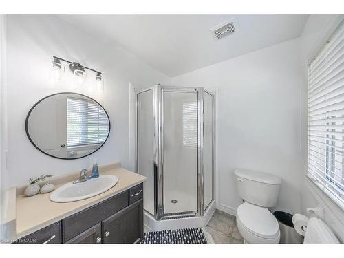 4-10 Liddycoat Lane, Hamilton, ON - Indoor Photo Showing Bathroom