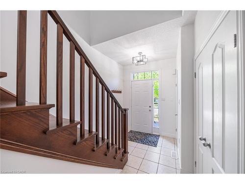 4-10 Liddycoat Lane, Hamilton, ON - Indoor Photo Showing Other Room