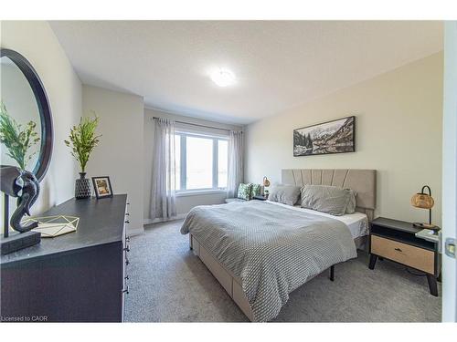 67 Progress Crescent, Kitchener, ON - Indoor Photo Showing Bedroom
