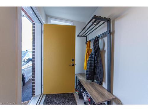 67 Progress Crescent, Kitchener, ON - Indoor