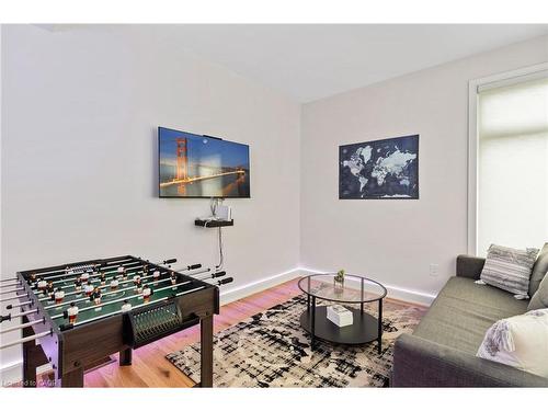 1049 Greensview Drive, Huntsville, ON - Indoor Photo Showing Living Room