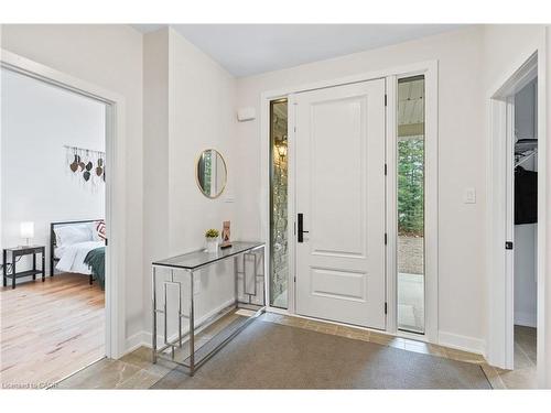 1049 Greensview Drive, Huntsville, ON - Indoor Photo Showing Other Room