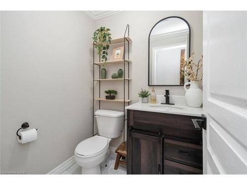 30 Danfield Court, Brampton, ON - Indoor Photo Showing Bathroom