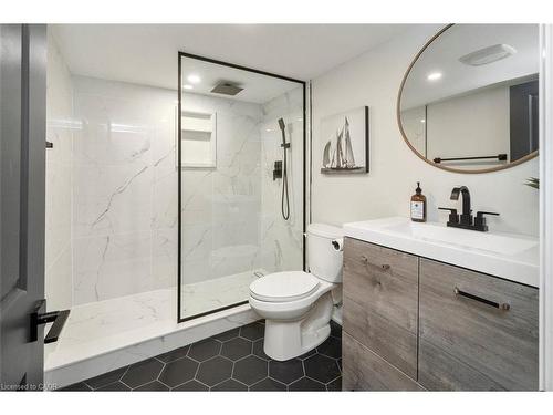 30 Danfield Court, Brampton, ON - Indoor Photo Showing Bathroom