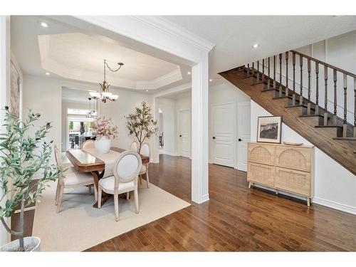 30 Danfield Court, Brampton, ON - Indoor Photo Showing Dining Room
