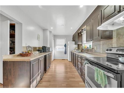 259 Franklin Street S, Kitchener, ON - Indoor Photo Showing Kitchen