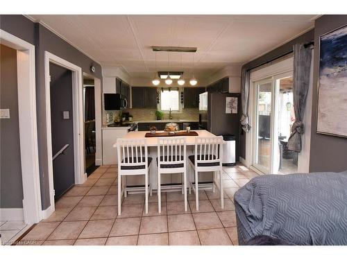 448 Acadia Drive, Hamilton, ON - Indoor Photo Showing Dining Room