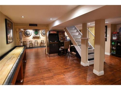 448 Acadia Drive, Hamilton, ON - Indoor Photo Showing Other Room