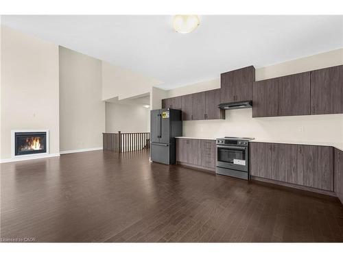 83-1007 Kingsridge Court, Huntsville, ON - Indoor Photo Showing Kitchen