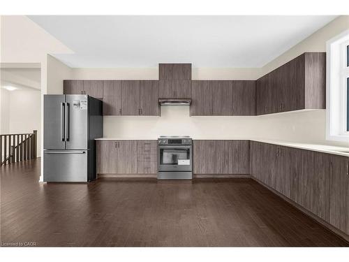 83-1007 Kingsridge Court, Huntsville, ON - Indoor Photo Showing Kitchen