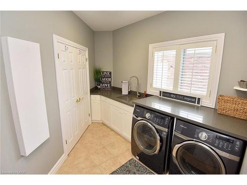 116 Grindstone Way, Hamilton, ON - Indoor Photo Showing Laundry Room