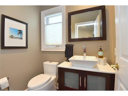 116 Grindstone Way, Hamilton, ON - Indoor Photo Showing Bathroom