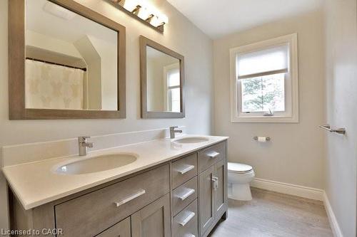 263 Princess Royal Court, Oakville, ON - Indoor Photo Showing Bathroom
