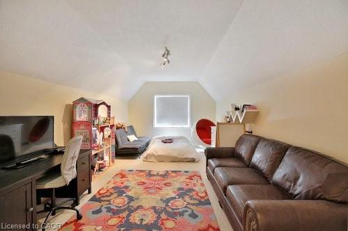263 Princess Royal Court, Oakville, ON - Indoor Photo Showing Living Room