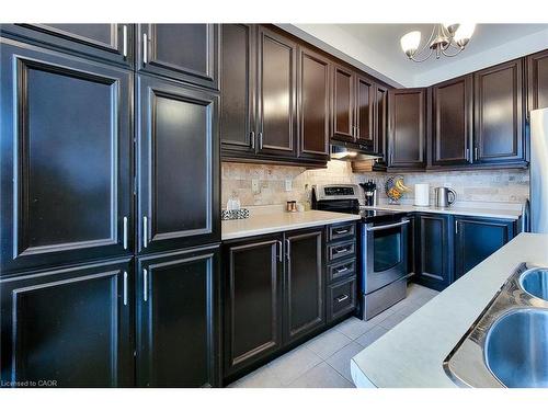3362 Whilabout Terrace, Oakville, ON - Indoor Photo Showing Kitchen With Stainless Steel Kitchen