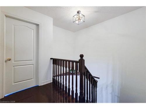 3362 Whilabout Terrace, Oakville, ON - Indoor Photo Showing Other Room