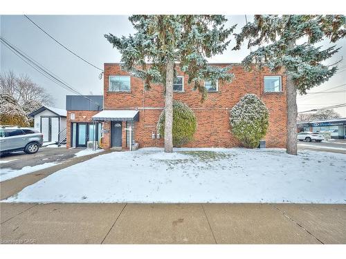 Upper-229 East 13Th Street, Hamilton, ON - Outdoor