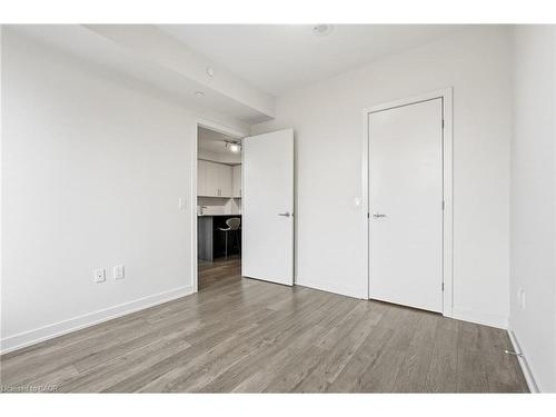 416-212 King William Street, Hamilton, ON - Indoor Photo Showing Other Room