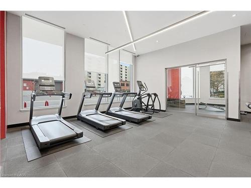 416-212 King William Street, Hamilton, ON - Indoor Photo Showing Gym Room