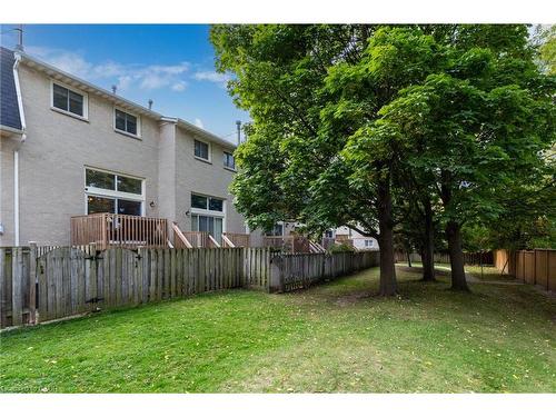 23-1357 Ontario Street, Burlington, ON - Outdoor