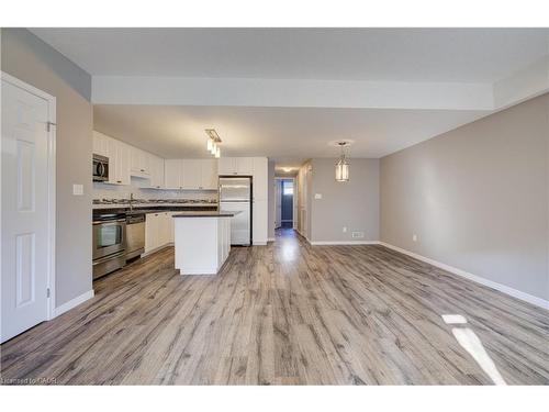 H-236 Rachel Crescent, Kitchener, ON - Indoor Photo Showing Kitchen