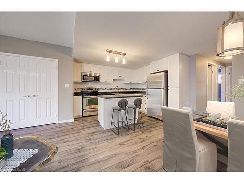 H-236 Rachel Crescent, Kitchener, ON - Indoor Photo Showing Other Room