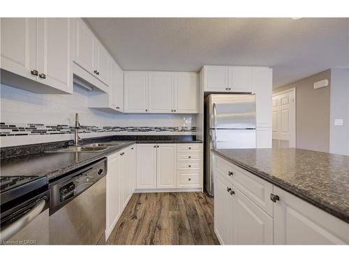 H-236 Rachel Crescent, Kitchener, ON - Indoor Photo Showing Kitchen With Double Sink