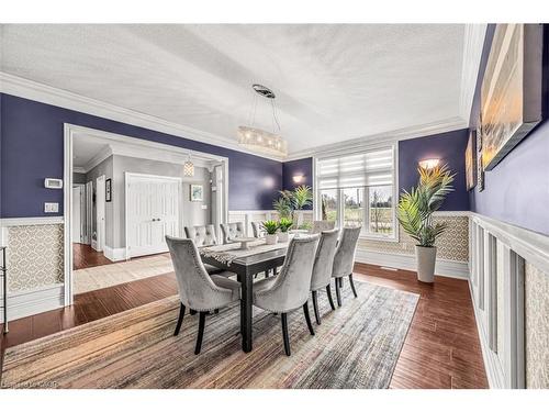 20 Chesswood Trail, Hamilton, ON - Indoor Photo Showing Dining Room