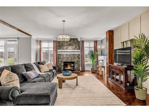 20 Chesswood Trail, Hamilton, ON - Indoor Photo Showing Living Room With Fireplace