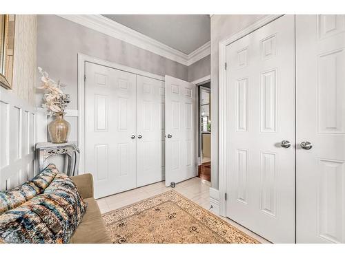 20 Chesswood Trail, Hamilton, ON - Indoor Photo Showing Other Room