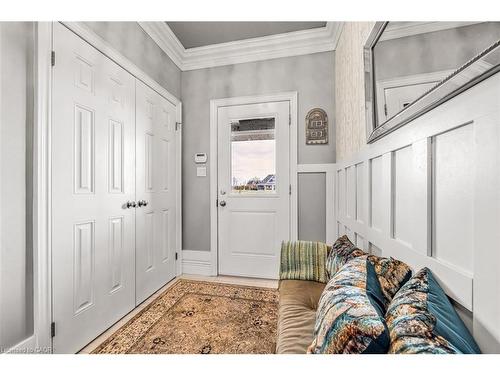 20 Chesswood Trail, Hamilton, ON - Indoor Photo Showing Other Room