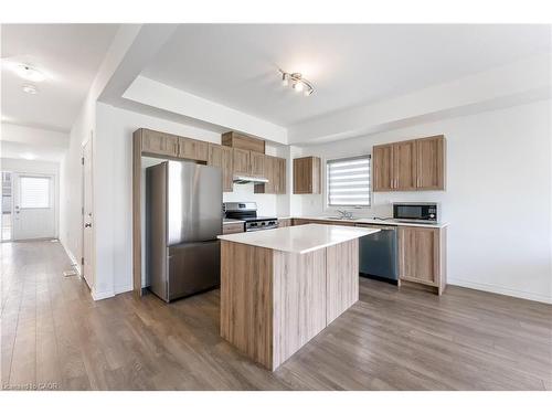 35 Lincoln Drive, Belleville, ON - Indoor Photo Showing Kitchen With Stainless Steel Kitchen