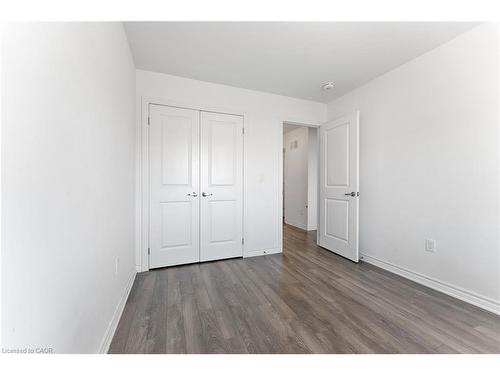 35 Lincoln Drive, Belleville, ON - Indoor Photo Showing Other Room