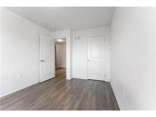 35 Lincoln Drive, Belleville, ON - Indoor Photo Showing Other Room