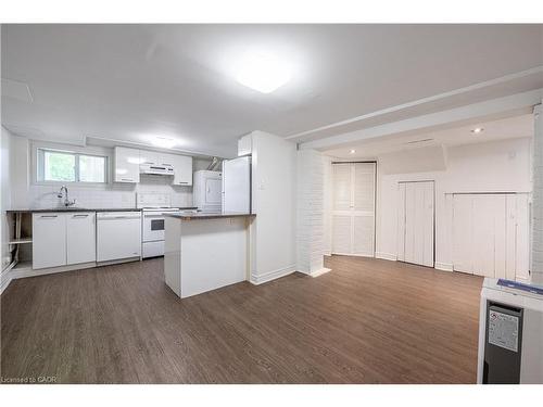 Basement-11 Ottawa Street S, Hamilton, ON - Indoor Photo Showing Kitchen